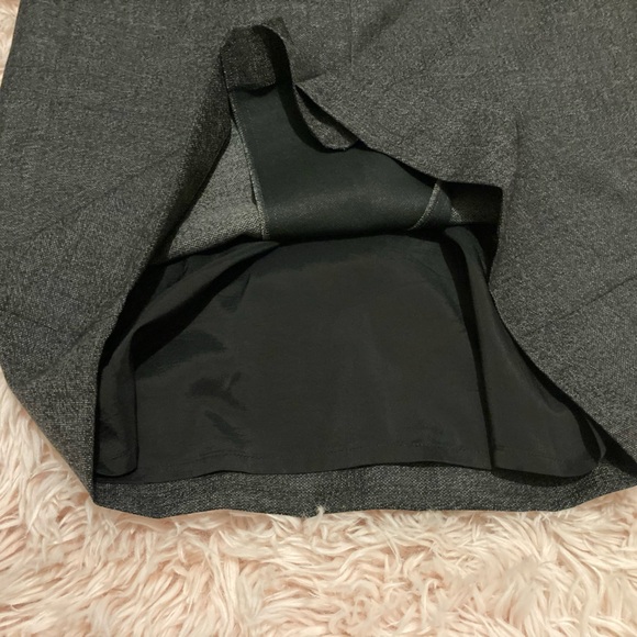 Like New Hugo Boss Pencil Skirt - Picture 8 of 12